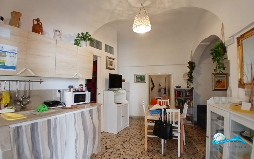 Casa indipendente in pietra ristrutturata